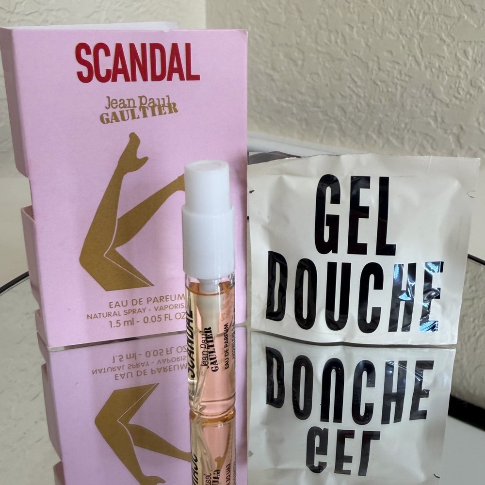 Jean Paul Gaultier Scandal Perfume with Gel Douche Set Shower Gel NWT